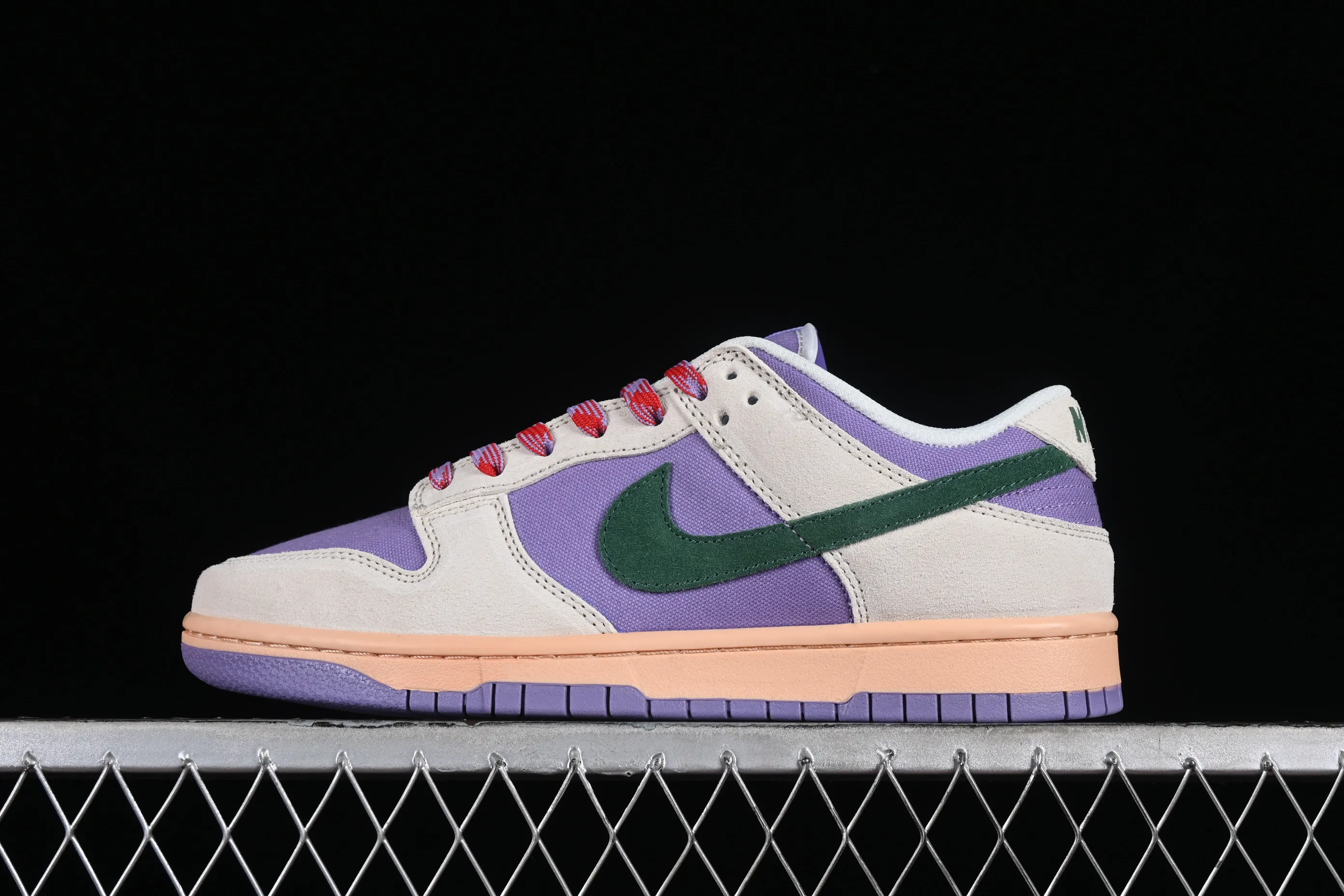 All Categories Nk SB Dunk Series Nk SB Dunk Low Low-top sneakers Nk SB Dunk Low Taro Purple Black Hook Low-top casual sports skateboard shoes HF5030-030